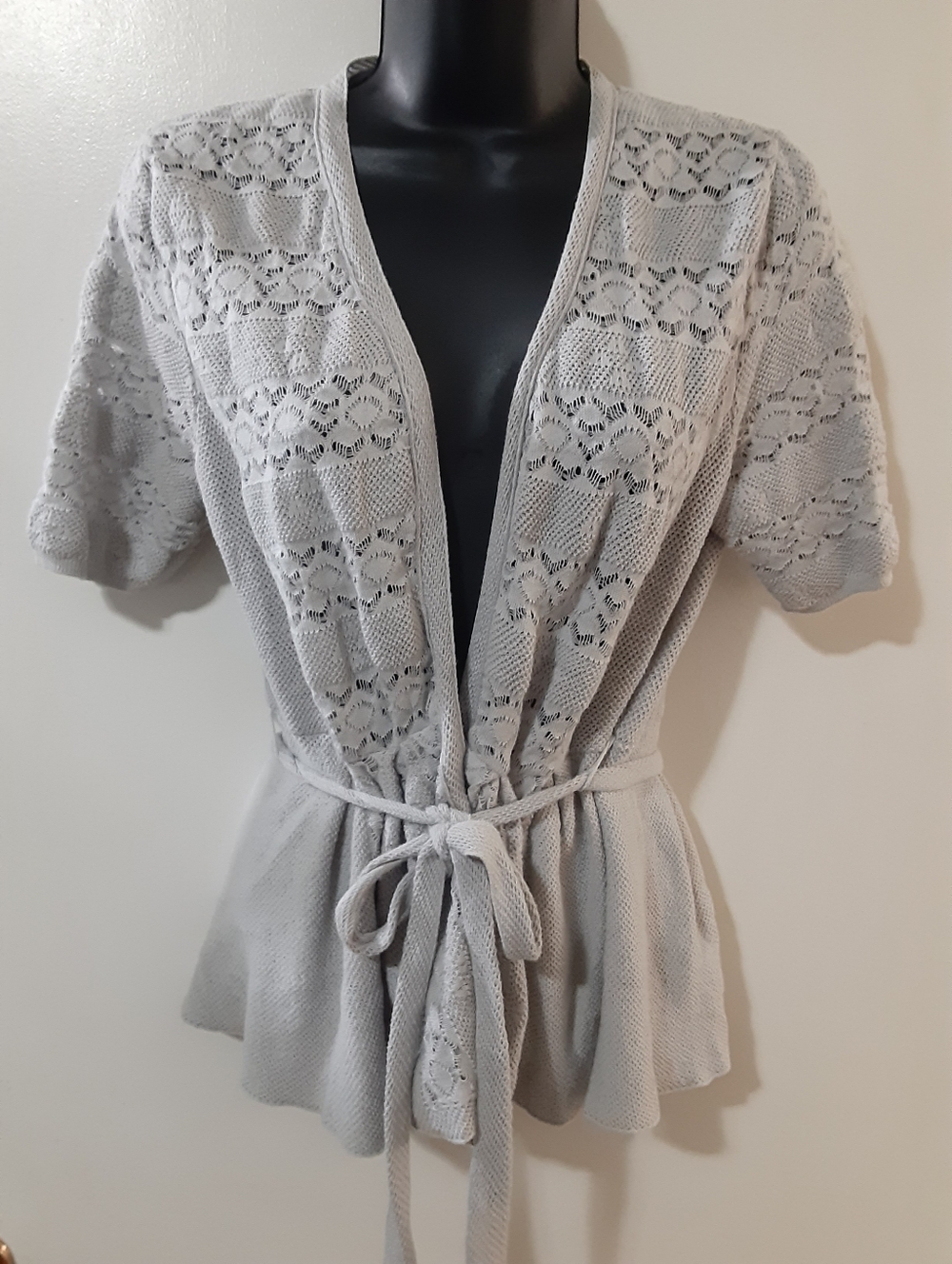 Knitted & Knotted Anthropologie Crochet Tie Front Grey Cardigan Peplum M